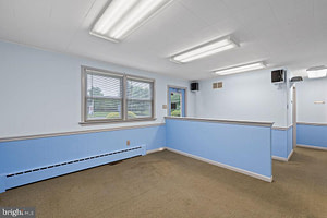 Main Room2