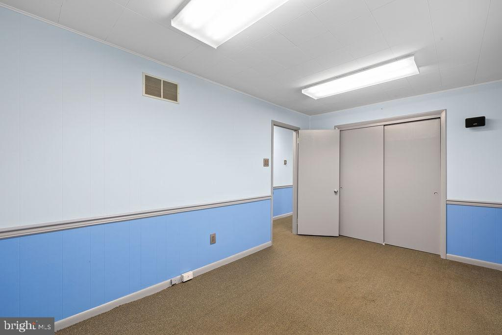 Office1